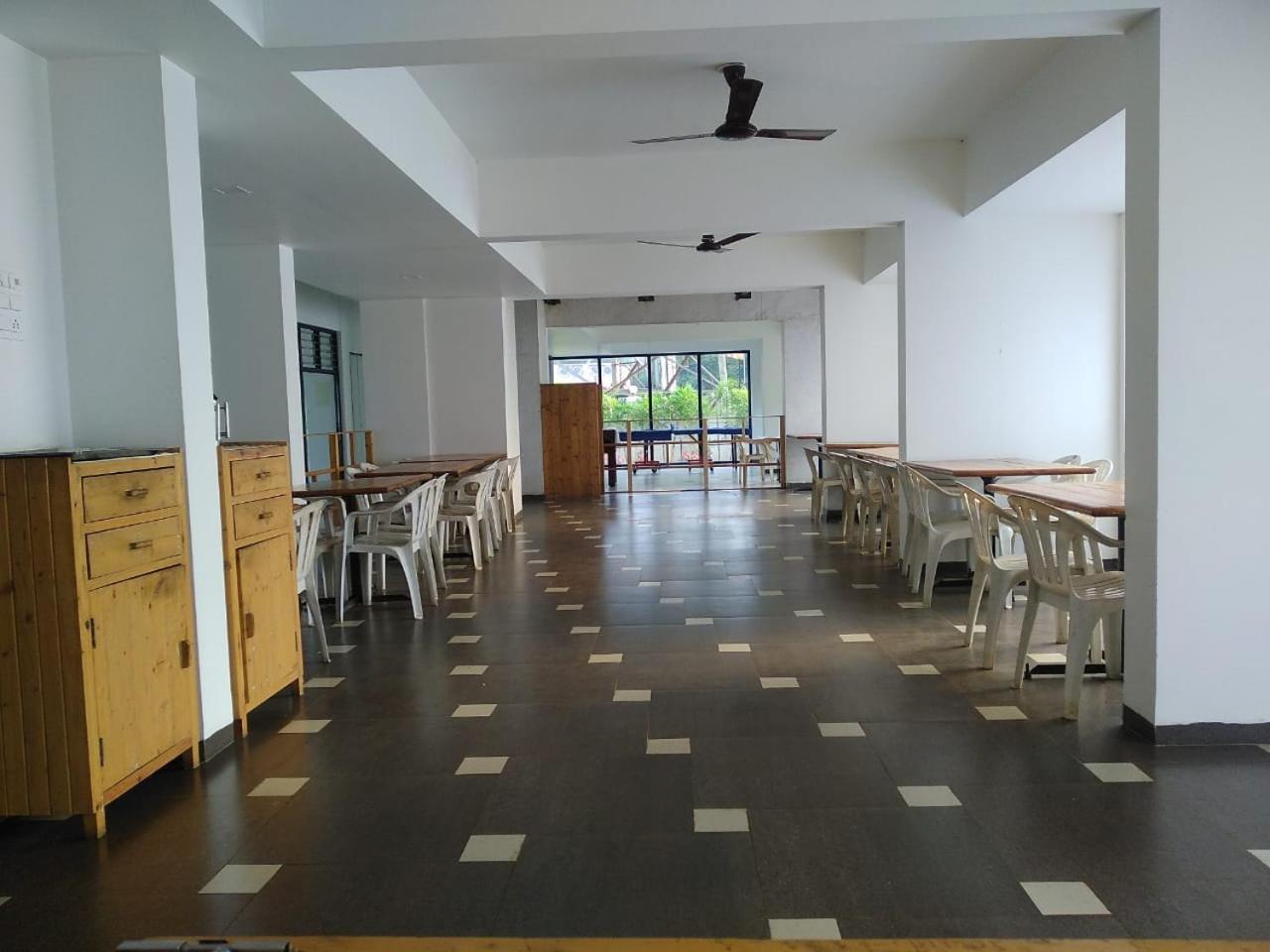 Casa Fedora Holiday Home Lonavala Extérieur photo