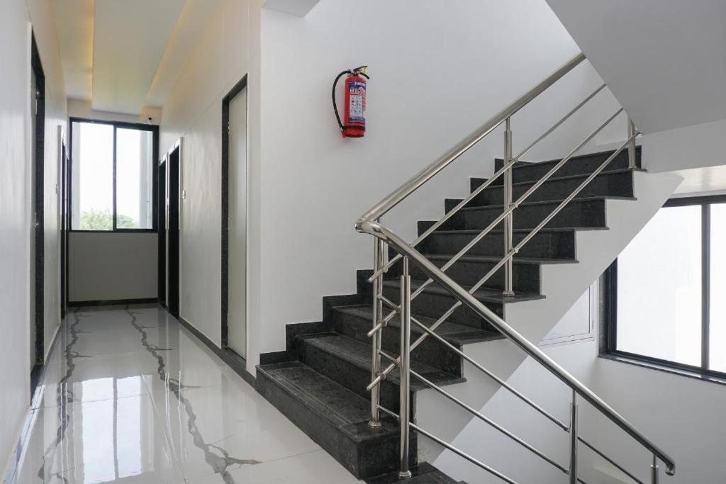 Casa Fedora Holiday Home Lonavala Extérieur photo